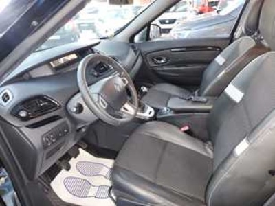 Renault Scenic dCi 110 Business Energy S&S 81 kW (110 CV) Renault Scenic dCi 110 Business Energy S&S 81 kW (110 CV)