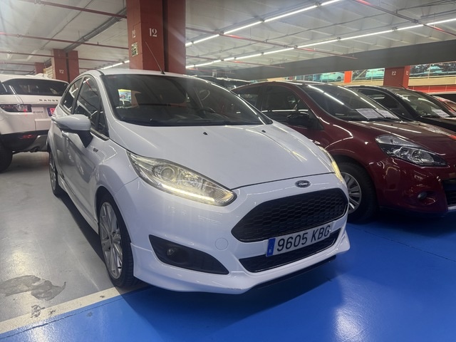 FordFiesta 1.0 EcoBoost S&S ST-Line 92 kW (125 CV) Vehículo usado en Barcelona - 2