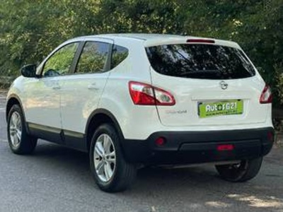 Nissan Qashqai 1.6 S&S Acenta 4X2 86 kW (117 CV) Nissan Qashqai 1.6 S&S Acenta 4X2 86 kW (117 CV)