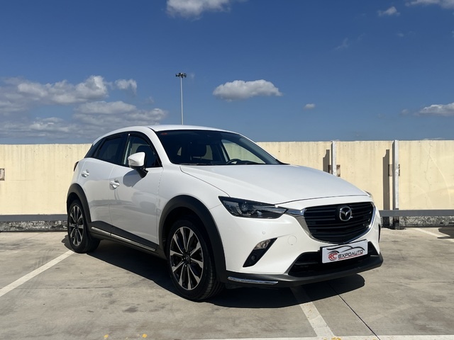MazdaCX-3 2.0 G Zenith White 2WD AT 89 kW (121 CV) Vehículo usado en Barcelona - 3