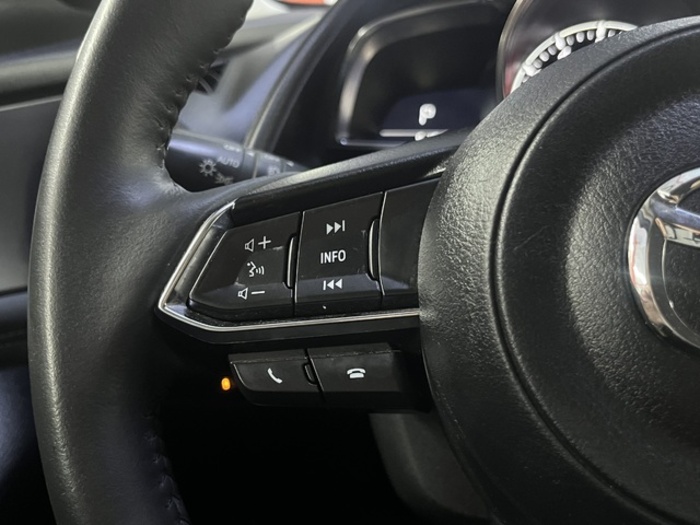 MazdaCX-3 2.0 G Zenith White 2WD AT 89 kW (121 CV) Vehículo usado en Barcelona - 16 MazdaCX-3 2.0 G Zenith White 2WD AT 89 kW (121 CV) Vehículo usado en Barcelona - 16