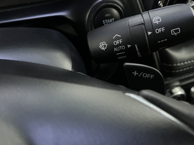 MazdaCX-3 2.0 G Zenith White 2WD AT 89 kW (121 CV) Vehículo usado en Barcelona - 19