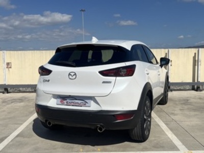 Mazda CX-3 2.0 G Zenith White 2WD AT 89 kW (121 CV) Mazda CX-3 2.0 G Zenith White 2WD AT 89 kW (121 CV)