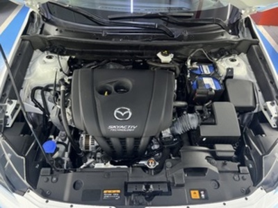 Mazda CX-3 2.0 G Zenith White 2WD AT 89 kW (121 CV) Mazda CX-3 2.0 G Zenith White 2WD AT 89 kW (121 CV)