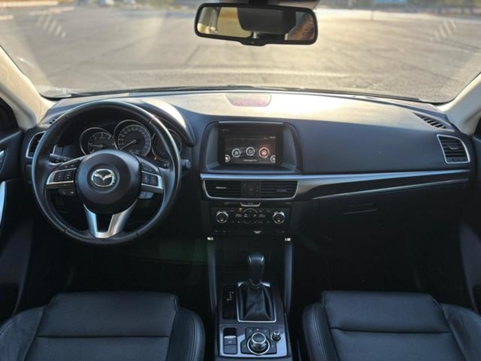 MazdaCX-5 2.2 DE Luxury + Premium + Travel + SunRoof 4WD Auto 129 kW (175 CV) Vehículo usado en Barcelona - 12 MazdaCX-5 2.2 DE Luxury + Premium + Travel + SunRoof 4WD Auto 129 kW (175 CV) Vehículo usado en Barcelona - 12