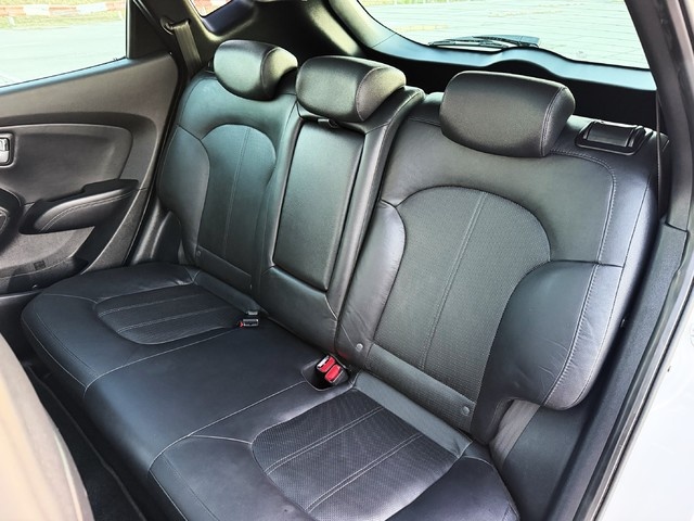 Hyundaiix35 2.0 CRDI Style S 4x4 Auto 135 kW (184 CV) Vehículo usado en Barcelona - 10