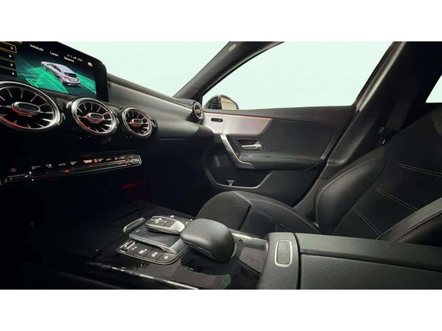 Mercedes-BenzClase A 180 d 85 kW (116 CV) Vehículo usado en Barcelona - 18