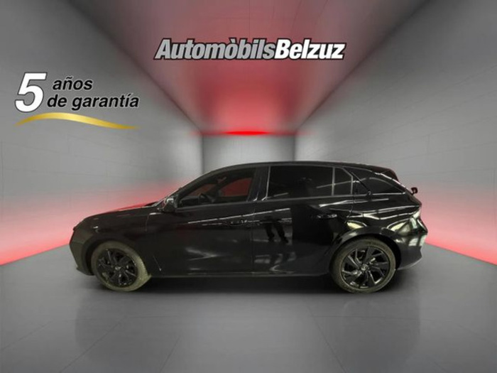 OpelAstra 1.2 Turbo XHT GS 96 kW (130 CV) Vehículo usado en Barcelona - 22 OpelAstra 1.2 Turbo XHT GS 96 kW (130 CV) Vehículo usado en Barcelona - 22