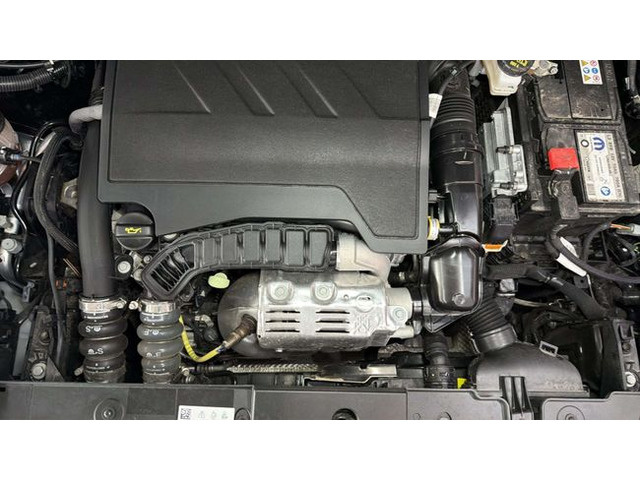 Peugeot208 PureTech 100 Allure 75 kW (100 CV) Vehículo usado en Barcelona - 18