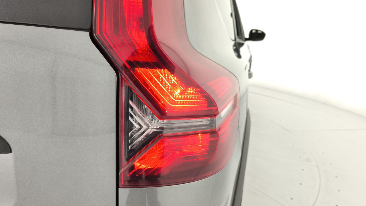 Dacia Jogger Extreme Go Hybrid 103 kW (140 CV) - foto 9 de Dacia Jogger