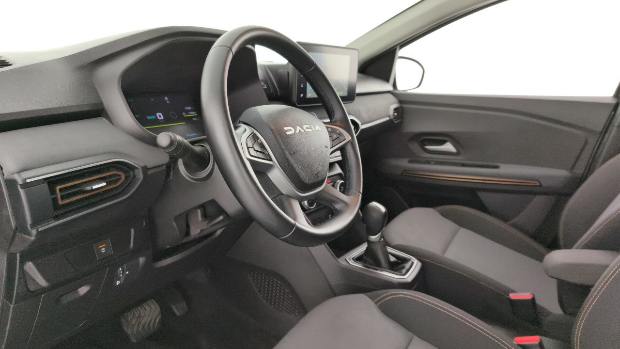 Dacia Jogger Extreme Go Hybrid 103 kW (140 CV) - foto 12 de Dacia Jogger