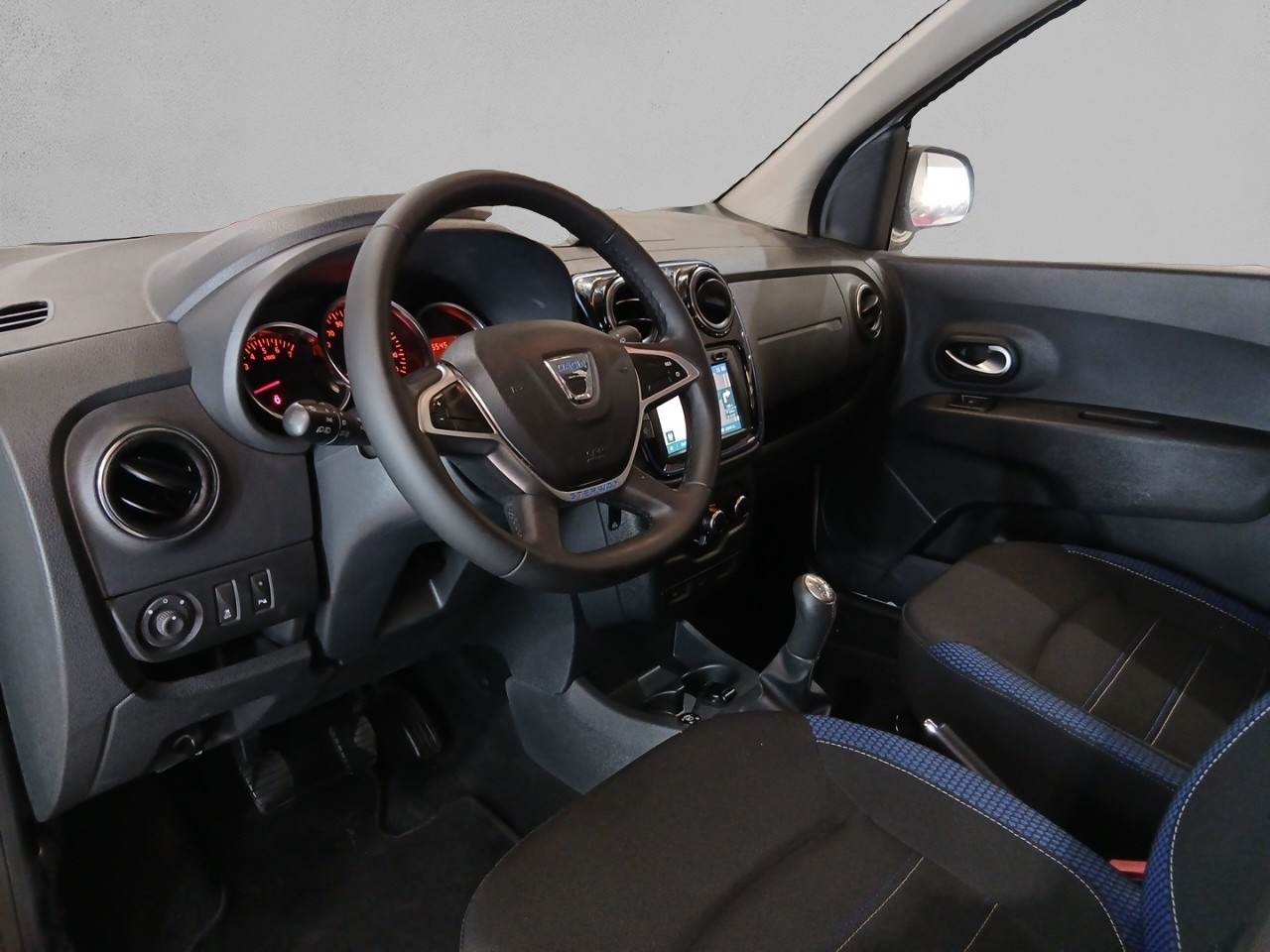 Dacia Lodgy 1.6 Aniversario 80 kW (107 CV) GLP - foto 5 de Dacia Lodgy