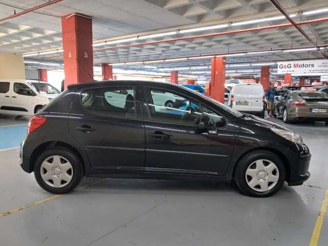 Peugeot207 1.4 Urban 54 kW (75 CV) Vehículo usado en Barcelona - 4
