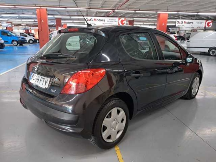 Peugeot207 1.4 Urban 54 kW (75 CV) Vehículo usado en Barcelona - 7 Peugeot207 1.4 Urban 54 kW (75 CV) Vehículo usado en Barcelona - 7