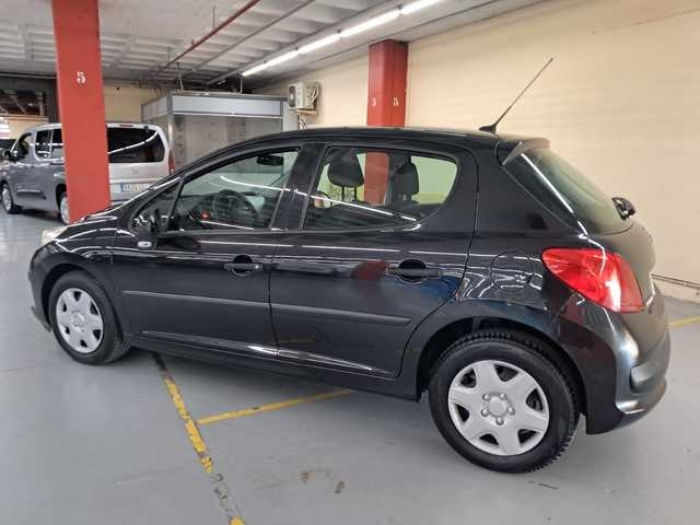 Peugeot207 1.4 Urban 54 kW (75 CV) Vehículo usado en Barcelona - 10