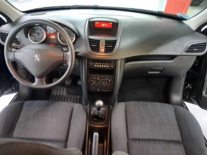 Peugeot207 1.4 Urban 54 kW (75 CV) Vehículo usado en Barcelona - 11 Peugeot207 1.4 Urban 54 kW (75 CV) Vehículo usado en Barcelona - 11