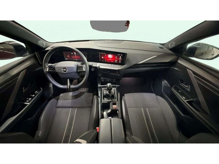 OpelAstra 1.2 Turbo XHT GS 96 kW (130 CV) Vehículo usado en Barcelona - 7 OpelAstra 1.2 Turbo XHT GS 96 kW (130 CV) Vehículo usado en Barcelona - 7