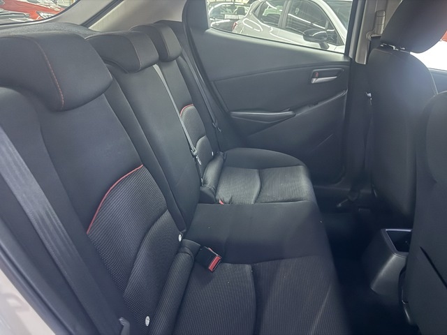 MazdaMazda 2 1.5 G e-SKYACTIV Homura 66 kW (90 CV) Vehículo usado en Barcelona - 4