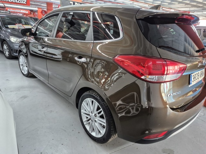 KiaCarens 1.6 GDi Drive 99 kW (135 CV) Vehículo usado en Barcelona - 3 KiaCarens 1.6 GDi Drive 99 kW (135 CV) Vehículo usado en Barcelona - 3