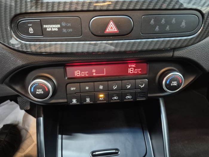 KiaCarens 1.6 GDi Drive 99 kW (135 CV) Vehículo usado en Barcelona - 12 KiaCarens 1.6 GDi Drive 99 kW (135 CV) Vehículo usado en Barcelona - 12