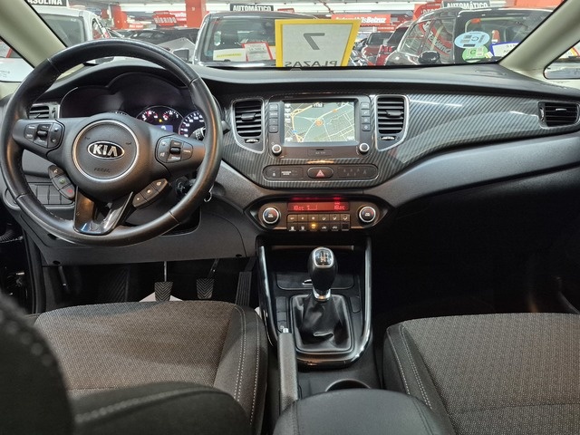 KiaCarens 1.6 GDi Drive 99 kW (135 CV) Vehículo usado en Barcelona - 14