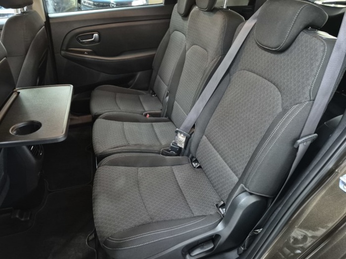 KiaCarens 1.6 GDi Drive 99 kW (135 CV) Vehículo usado en Barcelona - 17 KiaCarens 1.6 GDi Drive 99 kW (135 CV) Vehículo usado en Barcelona - 17