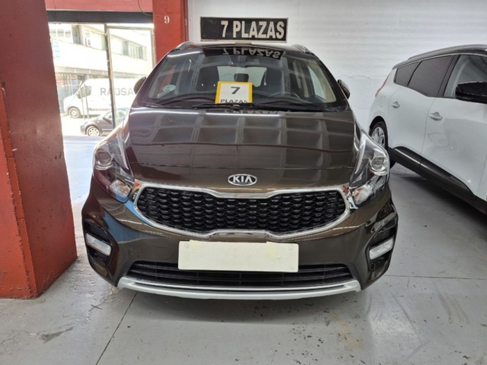 KiaCarens 1.6 GDi Drive 99 kW (135 CV) Vehículo usado en Barcelona - 24 KiaCarens 1.6 GDi Drive 99 kW (135 CV) Vehículo usado en Barcelona - 24