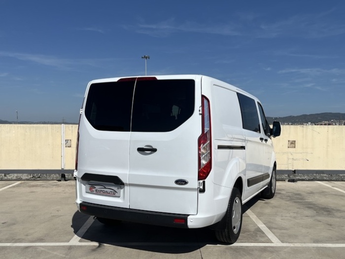 FordTransit Custom Kombi 2.0 TDCI 320 L1 Trend 96 kW (130 CV) Vehículo usado en Barcelona - 5 FordTransit Custom Kombi 2.0 TDCI 320 L1 Trend 96 kW (130 CV) Vehículo usado en Barcelona - 5