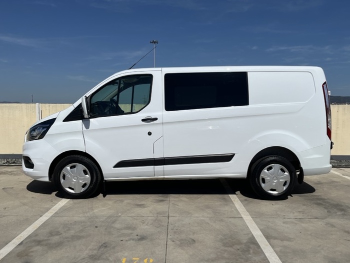 FordTransit Custom Kombi 2.0 TDCI 320 L1 Trend 96 kW (130 CV) Vehículo usado en Barcelona - 8 FordTransit Custom Kombi 2.0 TDCI 320 L1 Trend 96 kW (130 CV) Vehículo usado en Barcelona - 8