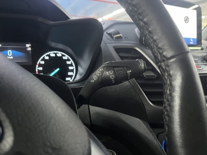 FordTransit Connect Kombi 1.5 TDCI Trend 220 L1 74 kW (100 CV) Vehículo usado en Barcelona - 19 FordTransit Connect Kombi 1.5 TDCI Trend 220 L1 74 kW (100 CV) Vehículo usado en Barcelona - 19