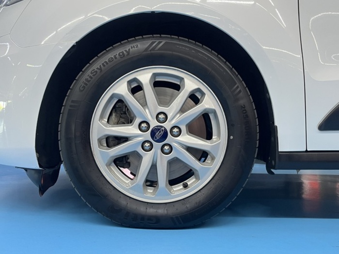 FordTransit Connect Kombi 1.5 TDCI Trend 220 L1 74 kW (100 CV) Vehículo usado en Barcelona - 28 FordTransit Connect Kombi 1.5 TDCI Trend 220 L1 74 kW (100 CV) Vehículo usado en Barcelona - 28
