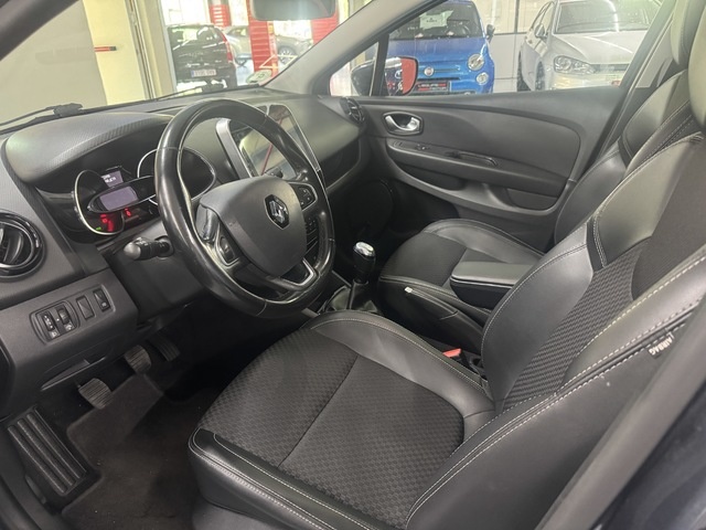 RenaultClio Zen Energy dCi 66 kW (90 CV) Vehículo usado en Barcelona - 2