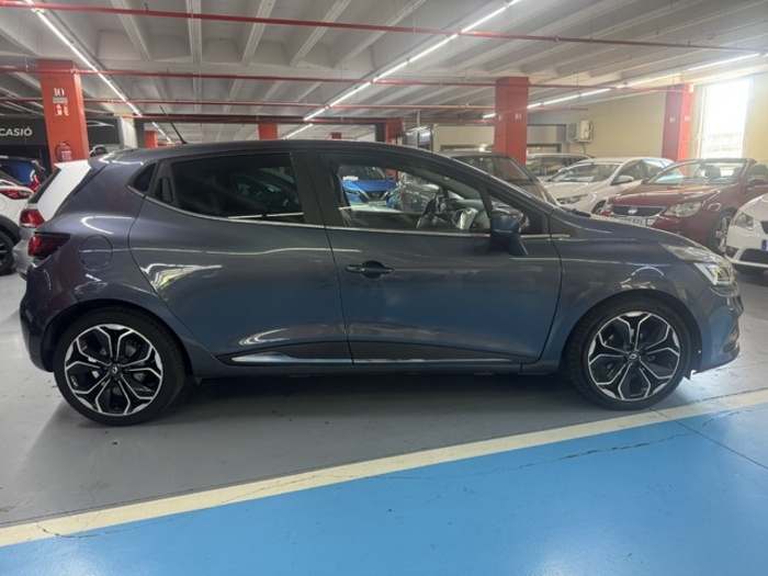 RenaultClio Zen Energy dCi 66 kW (90 CV) Vehículo usado en Barcelona - 6 RenaultClio Zen Energy dCi 66 kW (90 CV) Vehículo usado en Barcelona - 6