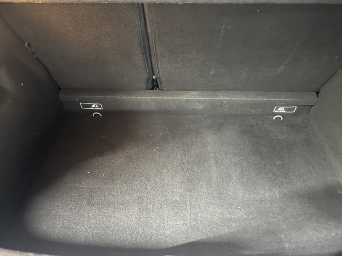 RenaultClio Zen Energy dCi 66 kW (90 CV) Vehículo usado en Barcelona - 11 RenaultClio Zen Energy dCi 66 kW (90 CV) Vehículo usado en Barcelona - 11