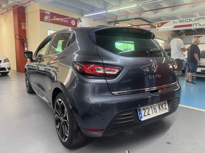RenaultClio Zen Energy dCi 66 kW (90 CV) Vehículo usado en Barcelona - 13 RenaultClio Zen Energy dCi 66 kW (90 CV) Vehículo usado en Barcelona - 13