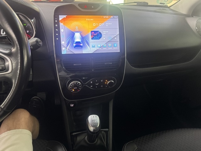 RenaultClio Zen Energy dCi 66 kW (90 CV) Vehículo usado en Barcelona - 22