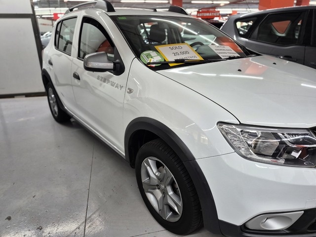 DaciaSandero Stepway Comfort TCe 66 kW (90 CV) Vehículo usado en Barcelona - 6