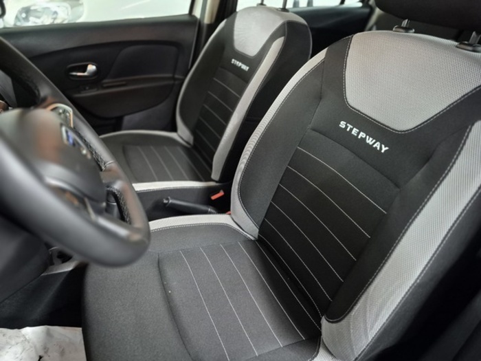 DaciaSandero Stepway Comfort TCe 66 kW (90 CV) Vehículo usado en Barcelona - 7 DaciaSandero Stepway Comfort TCe 66 kW (90 CV) Vehículo usado en Barcelona - 7