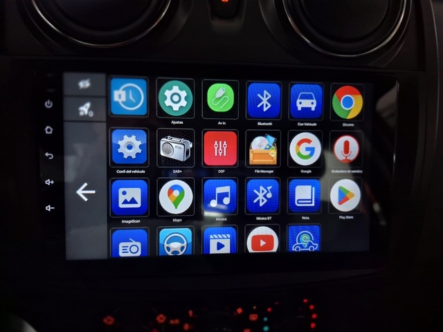 DaciaSandero Stepway Comfort TCe 66 kW (90 CV) Vehículo usado en Barcelona - 15