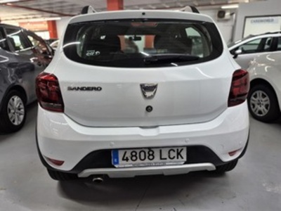 Dacia Sandero Stepway Comfort TCe 66 kW (90 CV) Dacia Sandero Stepway Comfort TCe 66 kW (90 CV)