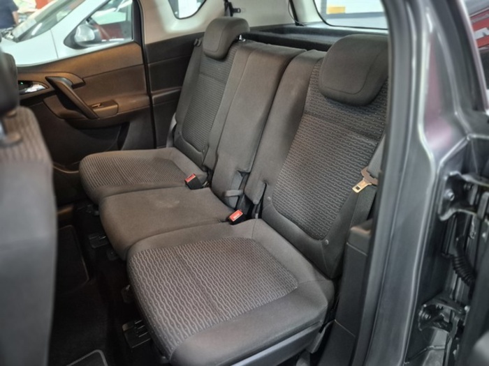 OpelMeriva 1.6 CDTi S&S Ecoflex Excellence 81 kW (110 CV) Vehículo usado en Barcelona - 16 OpelMeriva 1.6 CDTi S&S Ecoflex Excellence 81 kW (110 CV) Vehículo usado en Barcelona - 16