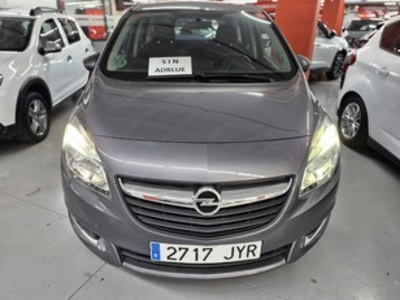 Opel Meriva 1.6 CDTi S&S Ecoflex Excellence 81 kW (110 CV) Opel Meriva 1.6 CDTi S&S Ecoflex Excellence 81 kW (110 CV)