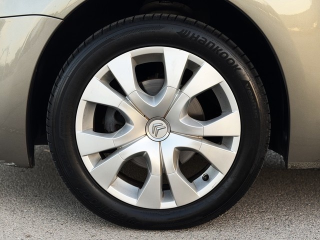 CitroenGrand C4 Picasso 1.6 HDI Exclusive 82 kW (112 CV) Vehículo usado en Barcelona - 11