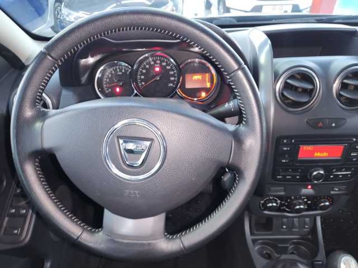 DaciaDuster Ambiance TCE 4X4 92 kW (125 CV) Vehículo usado en Barcelona - 9 DaciaDuster Ambiance TCE 4X4 92 kW (125 CV) Vehículo usado en Barcelona - 9