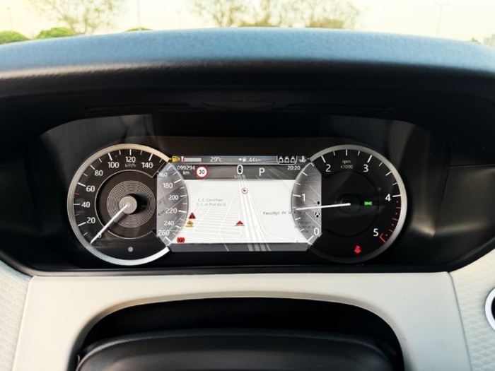 Land RoverRange Rover Velar 2.0 I4 R-Dynamic S 4WD Auto 150 kW (204 CV) Vehículo usado en Barcelona - 19 Land RoverRange Rover Velar 2.0 I4 R-Dynamic S 4WD Auto 150 kW (204 CV) Vehículo usado en Barcelona - 19