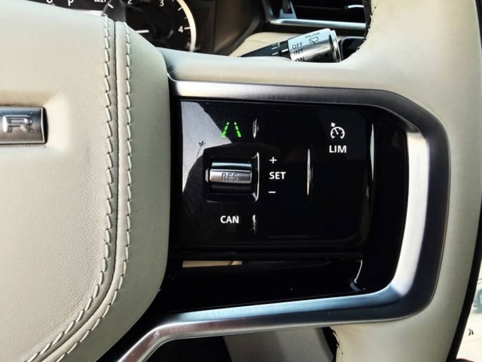 Land RoverRange Rover Velar 2.0 I4 R-Dynamic S 4WD Auto 150 kW (204 CV) Vehículo usado en Barcelona - 21 Land RoverRange Rover Velar 2.0 I4 R-Dynamic S 4WD Auto 150 kW (204 CV) Vehículo usado en Barcelona - 21