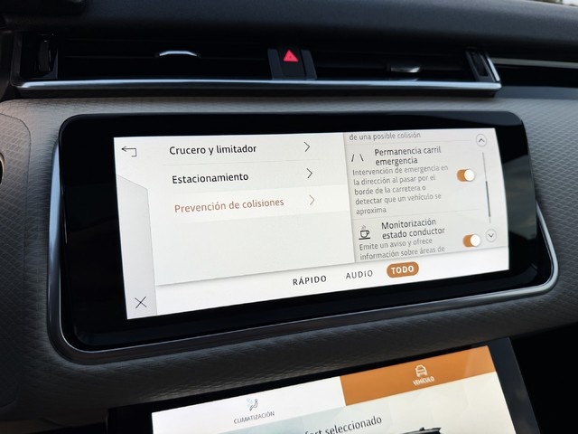 Land RoverRange Rover Velar 2.0 I4 R-Dynamic S 4WD Auto 150 kW (204 CV) Vehículo usado en Barcelona - 28