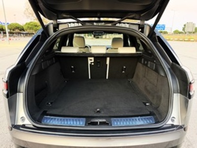 Land Rover Range Rover Velar 2.0 I4 R-Dynamic S 4WD Auto 150 kW (204 CV) Land Rover Range Rover Velar 2.0 I4 R-Dynamic S 4WD Auto 150 kW (204 CV)