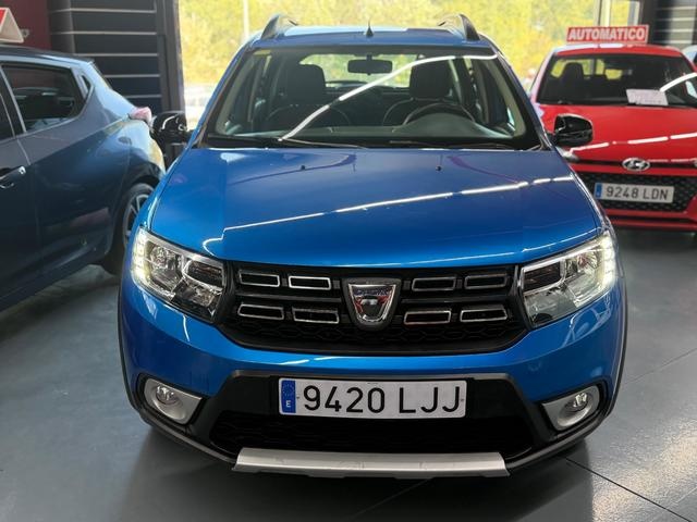 DaciaSandero Comfort Blue dCi 70 kW (95 CV) Vehículo usado en Barcelona - 1