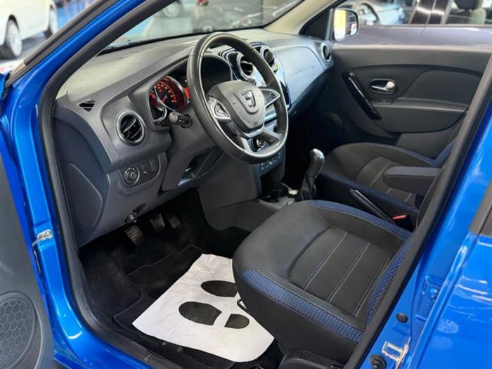 DaciaSandero Comfort Blue dCi 70 kW (95 CV) Vehículo usado en Barcelona - 6 DaciaSandero Comfort Blue dCi 70 kW (95 CV) Vehículo usado en Barcelona - 6